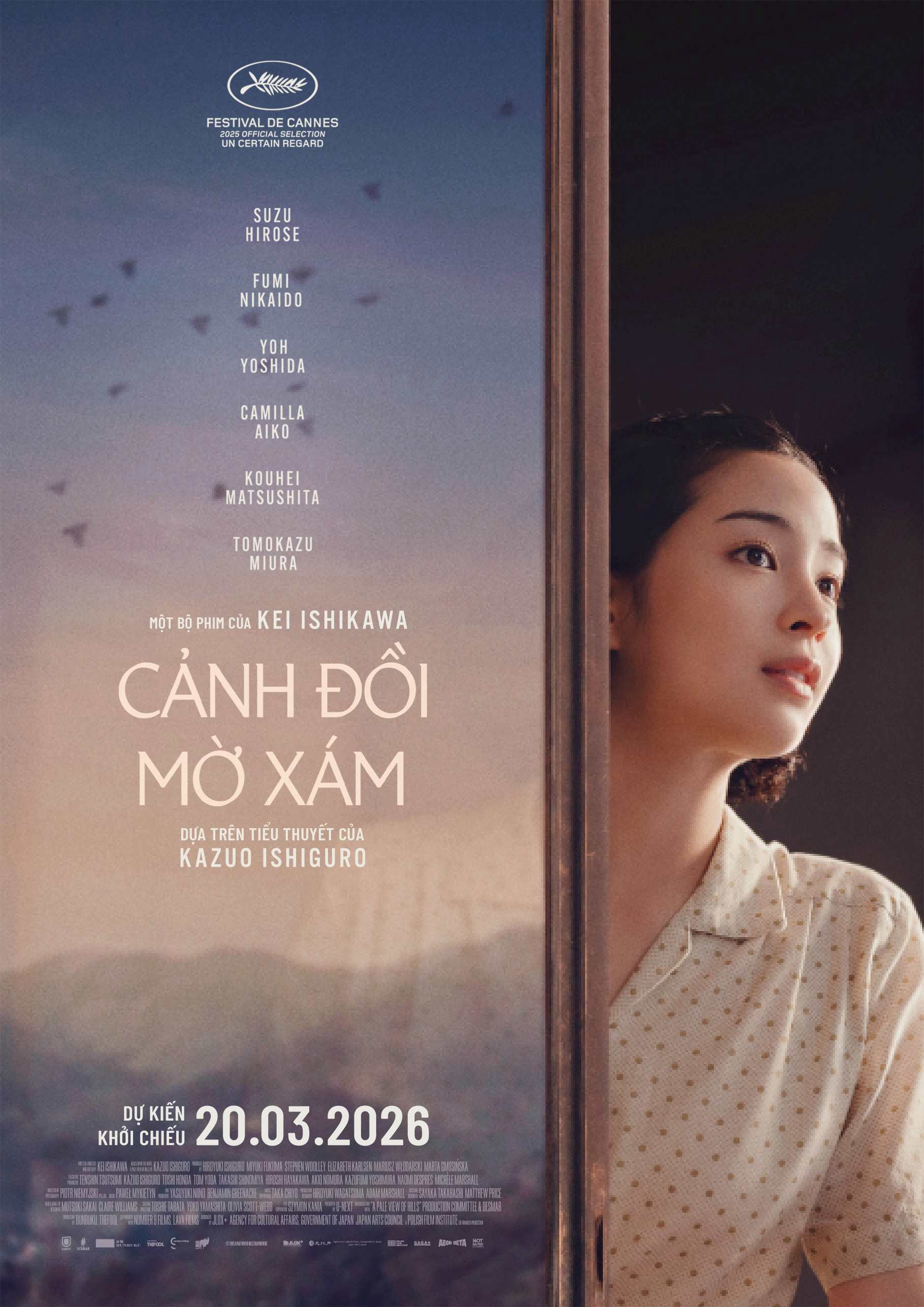 Cảnh đồi mờ xám